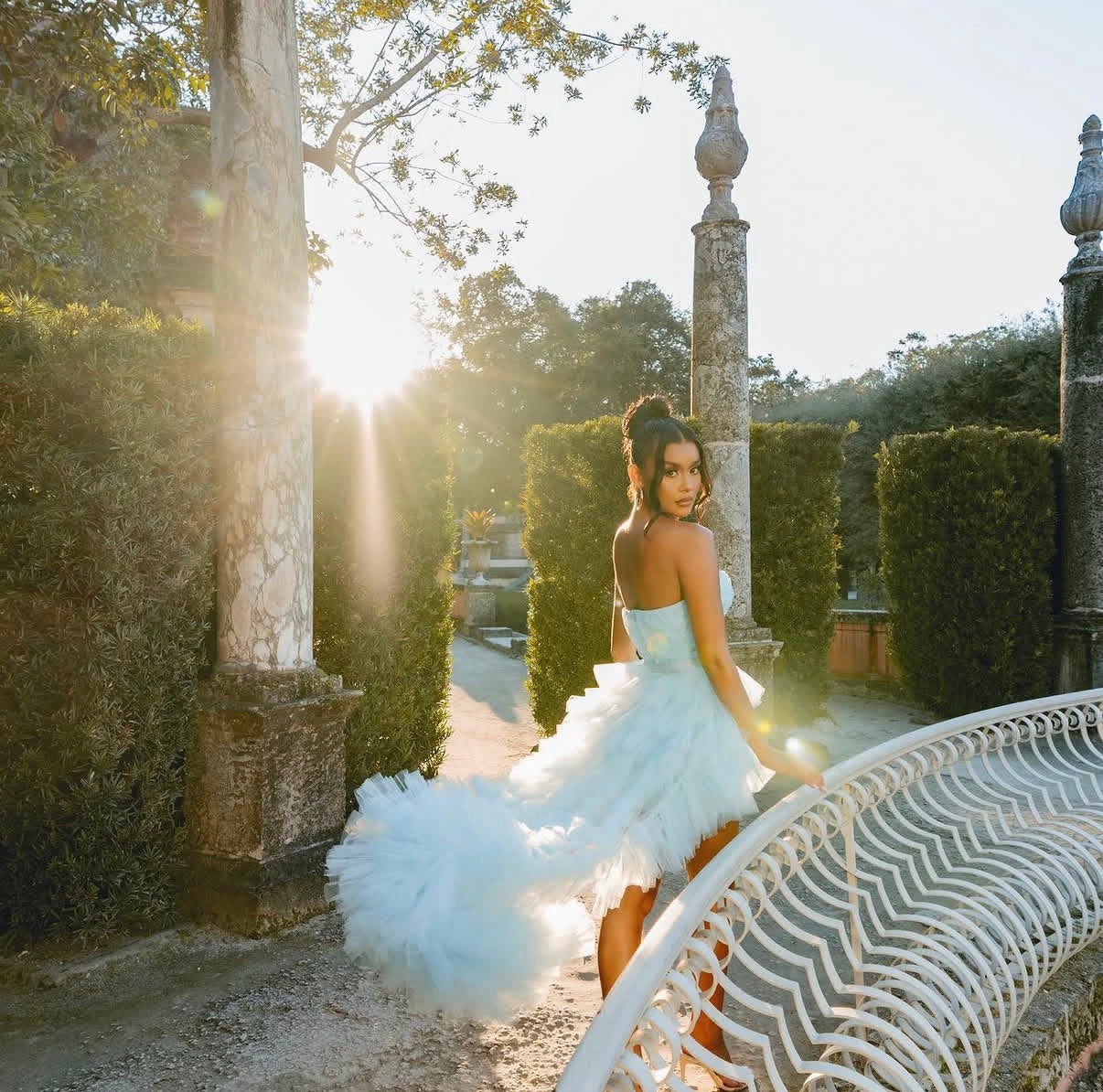 Abito volante in tulle