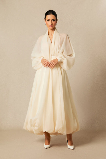 Questo abito è il Lilly Maxi Dress